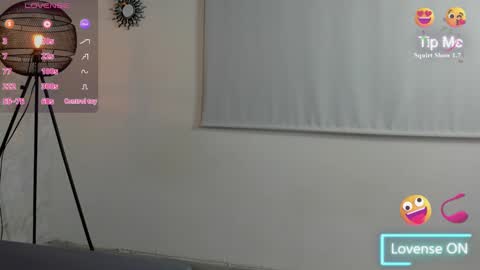 Snapshot of susanjacobs chatting on 12.27.24 Susan online show from 12.27.24