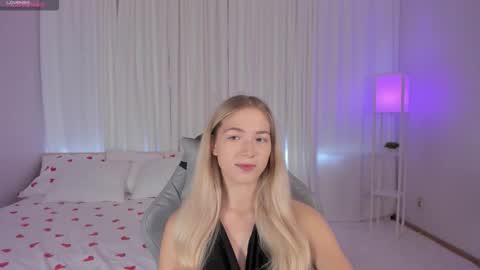 Snapshot of susanmimi chatting on 09.23.25 Susan online show from 09.23.25