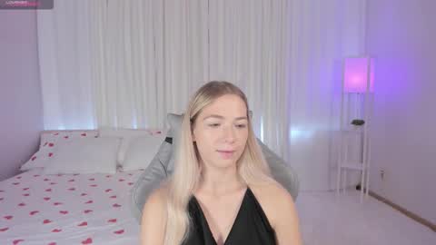 Snapshot of susanmimi chatting on 09.27.25 Susan online show from 09.27.25