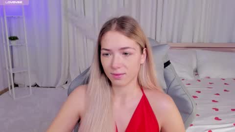 Snapshot of susanmimi chatting on 10.13.25 Susan online show from 10.13.25