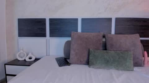 Snapshot of susanna_cute chatting on 10.17.25 susanna_cute online show from 10.17.25