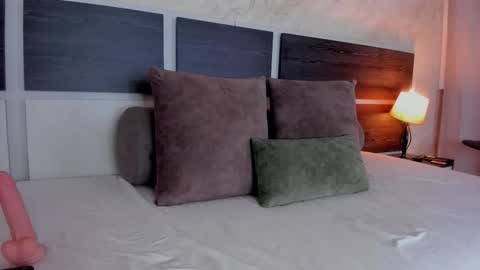 Snapshot of susanna_cute chatting on 10.25.25 susanna_cute online show from 10.25.25