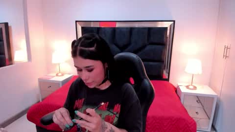 susanvilla online show from 11.13.25