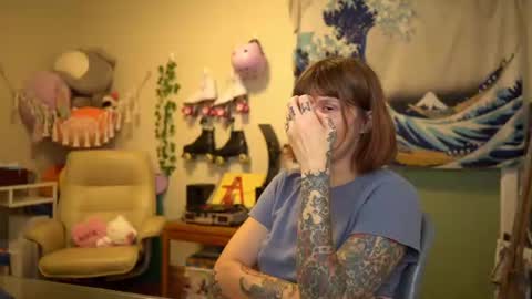   online show from 06.10.26