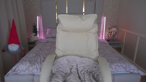 Susie online show from 12.17.24