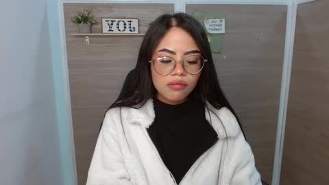 Snapshot of sussan_love01 chatting on 02.25.25 Susan online show from 02.25.25