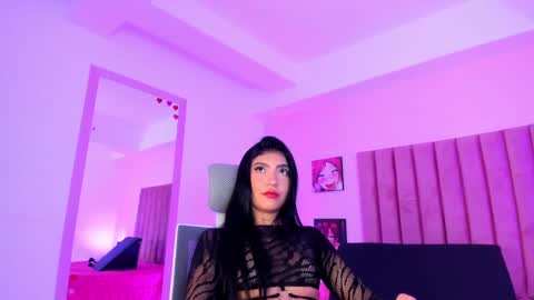 Snapshot of sussan_nicolle1 chatting on 09.23.25 Sussan Nicole  online show from 09.23.25