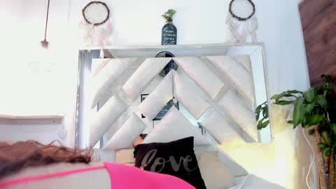 Snapshot of sussana_wild chatting on 04.29.26 Sussana online show from 04.29.26