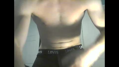 Snapshot of sutromaxx chatting on 03.16.26 Maximus online show from 03.16.26