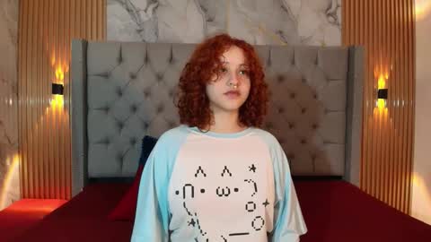 suxan_white online show from 10.14.25