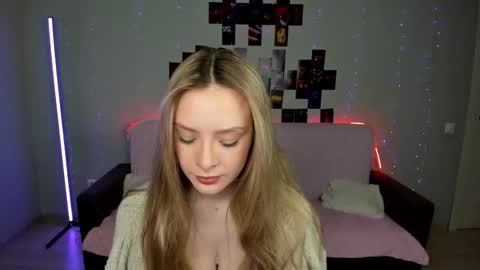 Suzie q online show from 12.19.25
