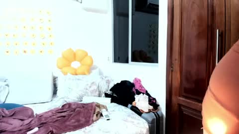 Suzy Amaya  online show from 07.26.26
