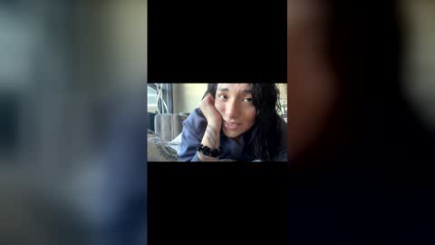 Suzy online show from 11.25.25