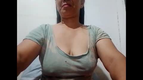 suzzie_hot online show from 01.14.25