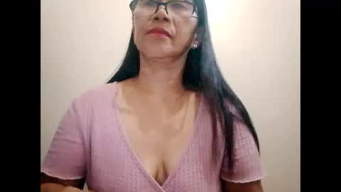 suzzie_hot online show from 02.13.25
