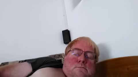 Sven aus Aachen online show from 10.26.25