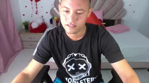 Snapshot of sven_fox723 chatting on 03.05.26 Sven online show from 03.05.26