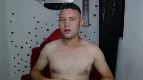 Snapshot of sven_fox723 chatting on 03.24.26 Sven online show from 03.24.26