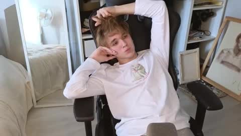 Nate 3 online show from 10.08.25