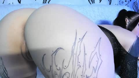 Luna Ootsutsuki online show from 04.08.26