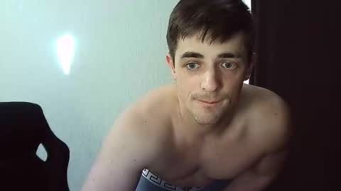 Snapshot of sweeeettt___ chatting on 10.02.25 sweeeettt___ online show from 10.02.25