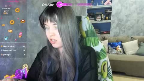 Snapshot of sweeet_bee chatting on 02.13.25 Melisa online show from 02.13.25
