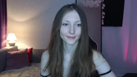 Snapshot of sweeet_lilit chatting on 02.16.25 SwitLilit online show from 02.16.25