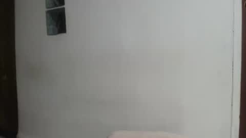 Chloe  online show from 07.12.26