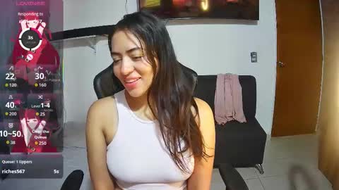 Snapshot of sweet10salome chatting on 10.23.25 sweet10salome online show from 10.23.25