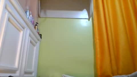 sweet52537 online show from 04.13.26