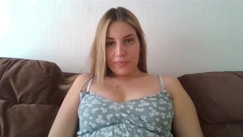 Sweet  alana online show from 02.05.25