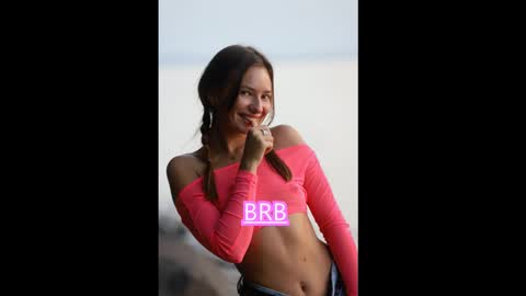 Snapshot of sweet__kitty__11 chatting on 02.25.25 kitty online show from 02.25.25