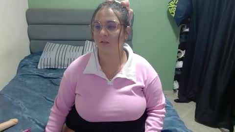 Nikol online show from 03.04.25