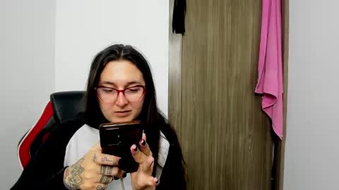 sweet__suck69bitch online show from 12.17.24