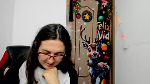 sweet__suck69bitch online show from 12.20.24