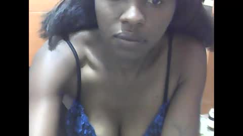 Snapshot of sweet_aaliya chatting on 10.05.25 Aaliya online show from 10.05.25