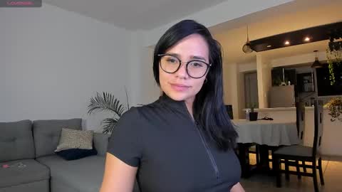 Snapshot of sweet_ailin chatting on 11.20.25 sweet_ailin online show from 11.20.25