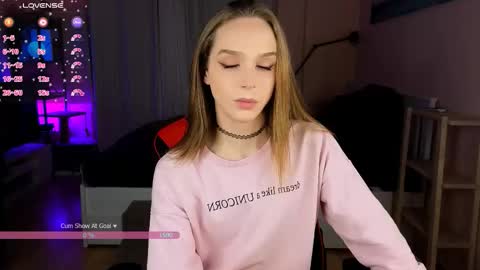 Call me Alis   online show from 10.13.25