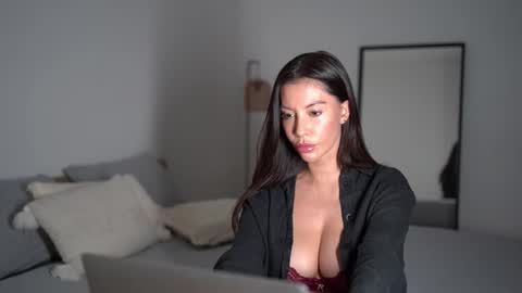 Dorothea online show from 10.28.25