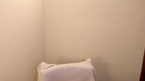 Snapshot of sweet_angel_a chatting on 12.17.24 Ann - your sweet girl online show from 12.17.24