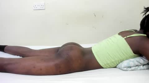 sweet_arya1 online show from 11.17.25