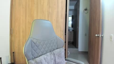 Asheley online show from 03.18.26