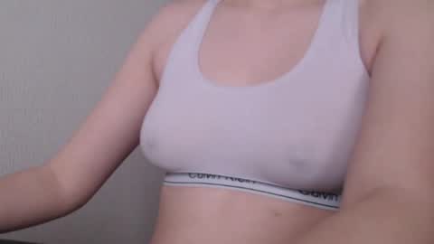 Snapshot of sweet_baby_kate chatting on 12.28.24 Kate and Erica online show from 12.28.24