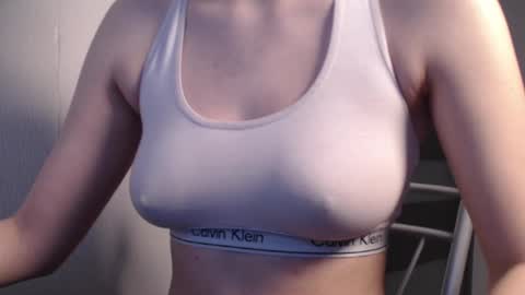 Snapshot of sweet_baby_kate chatting on 01.28.25 Kate and Erica online show from 01.28.25