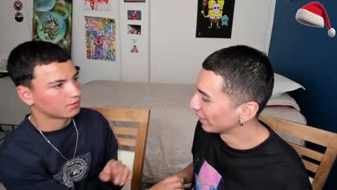 Snapshot of sweet_boys_xx chatting on 12.23.24 CristianBrayan PVT OPEN online show from 12.23.24
