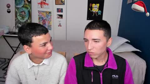Snapshot of sweet_boys_xx chatting on 12.24.24 CristianBrayan PVT OPEN online show from 12.24.24