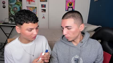 Snapshot of sweet_boys_xx chatting on 02.05.25 CristianBrayan PVT OPEN online show from 02.05.25