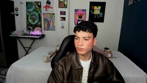 Snapshot of sweet_boys_xx chatting on 10.05.25 CristianBrayan PVT OPEN online show from 10.05.25