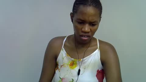 sweet_brown9 online show from 10.28.25