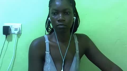 sweet_cherie1 online show from 03.16.26